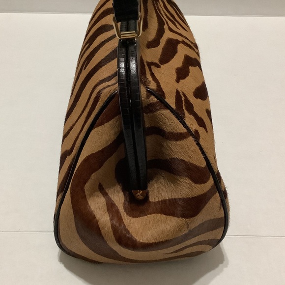 SOLD ⭐️ANN TAYLOR Animal Print Doctor Style Bag - Picture 8 of 11